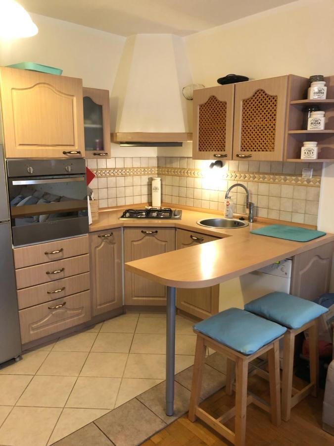 Cosy Apartment-Private Parking Загреб Екстериор снимка