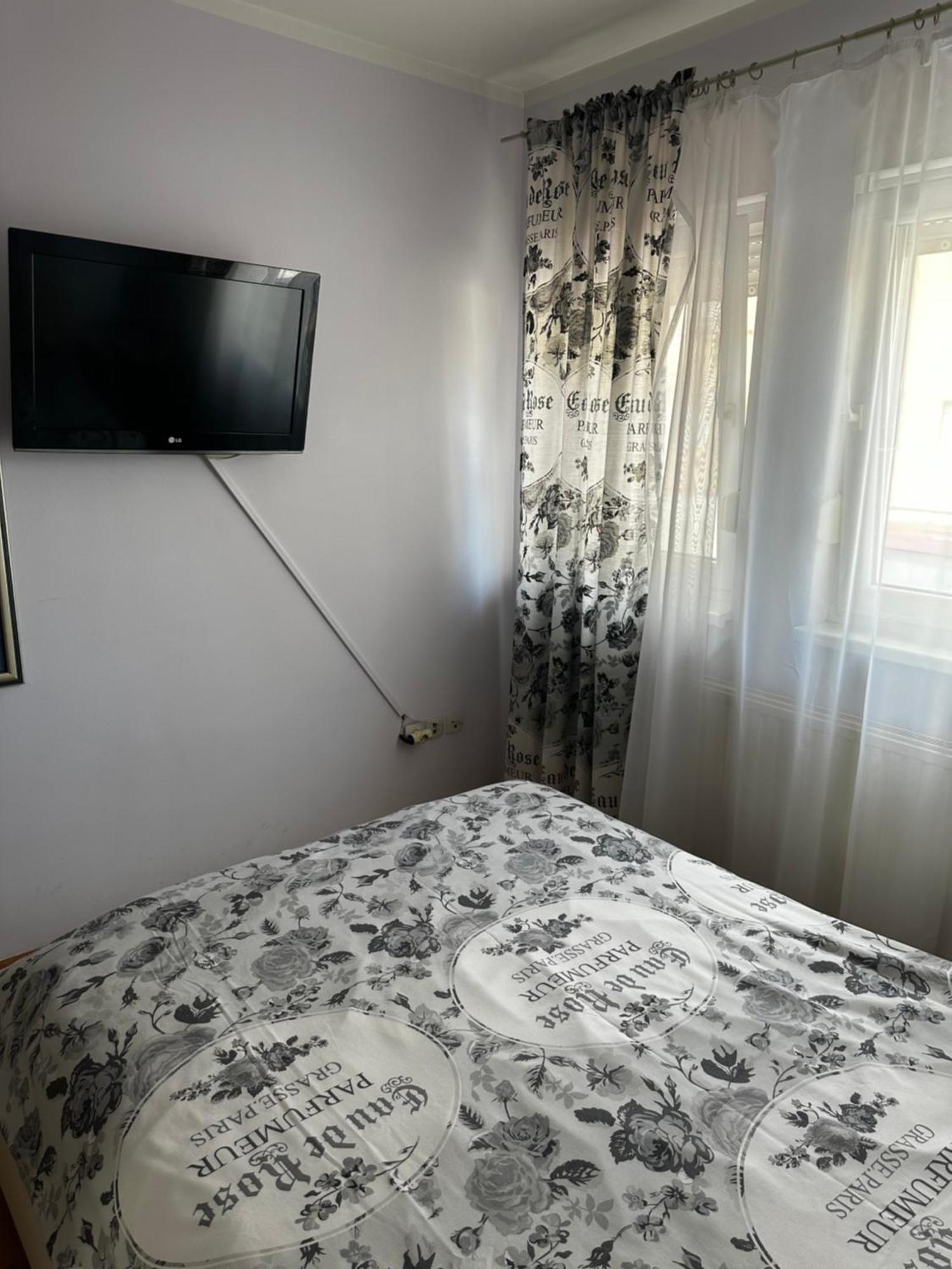 Cosy Apartment-Private Parking Загреб Екстериор снимка